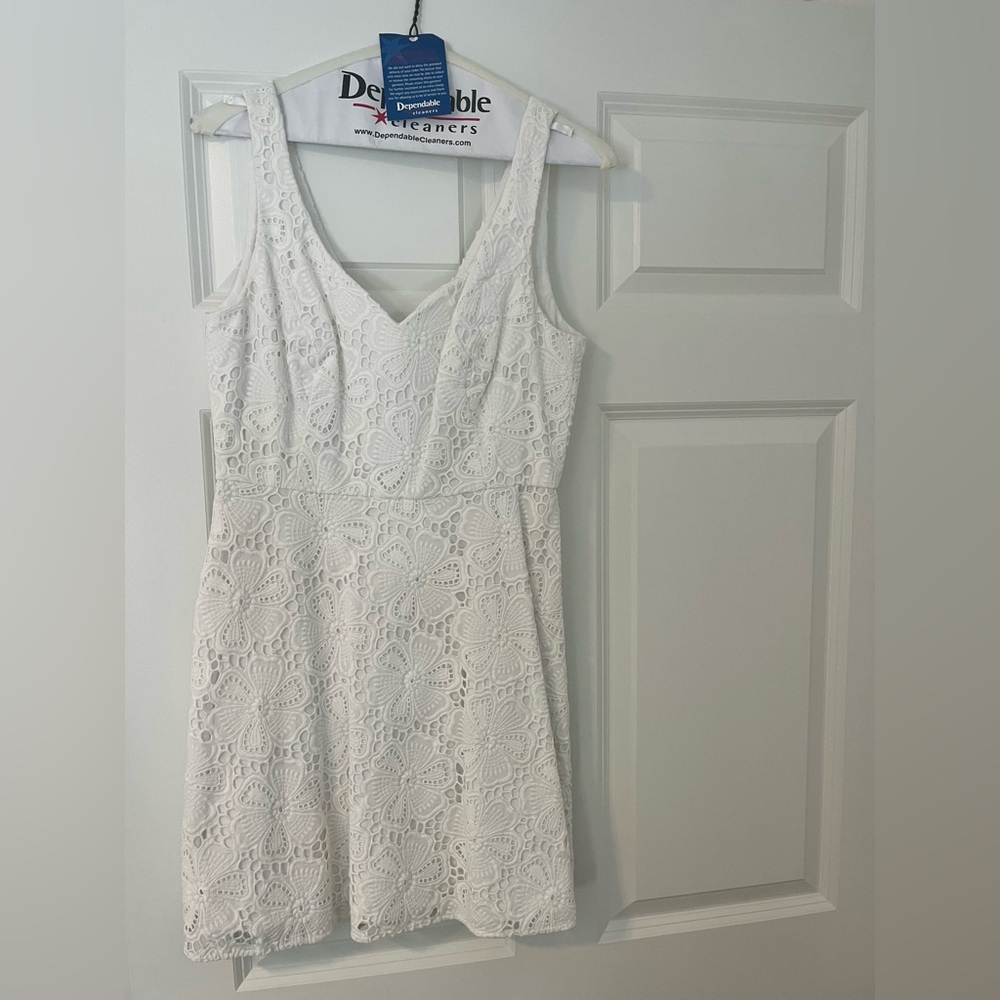 Lilly Pulitzer White Lace Mini Dress V-Neck Sleeveless